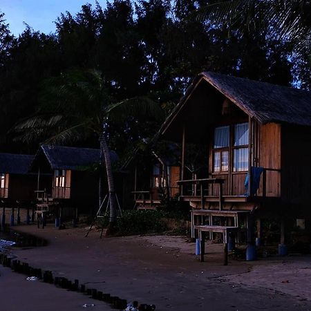 קה גה Hola Beach - Beach Club & Eco Glamping Resort מראה חיצוני תמונה