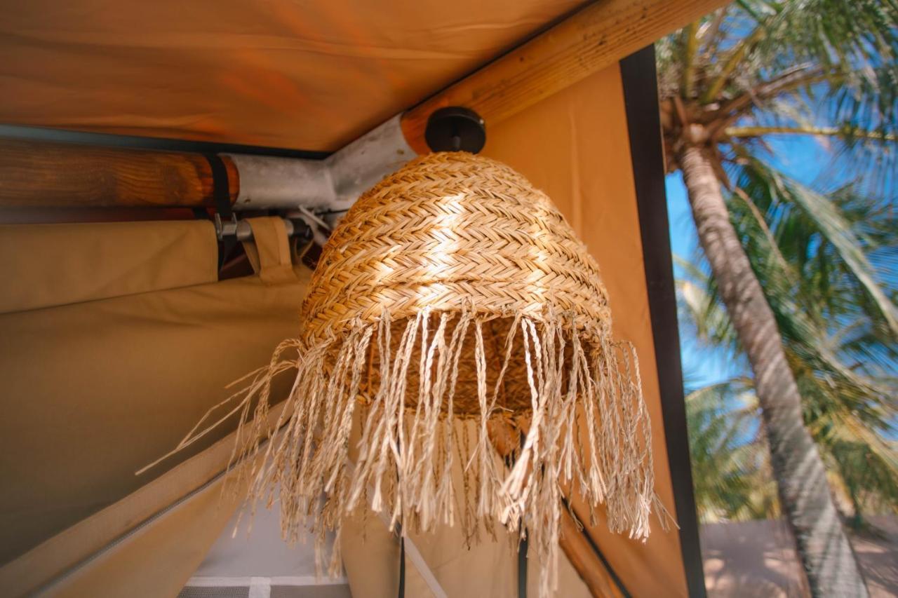 קה גה Hola Beach - Beach Club & Eco Glamping Resort מראה חיצוני תמונה